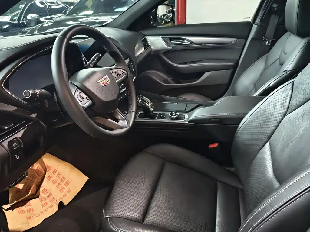 Cadillac CT5 2023 28T Luxury ( Standard )