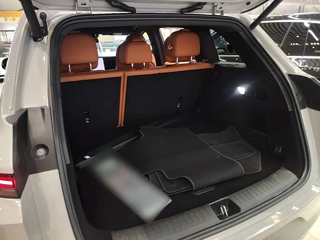 Li Auto Li L6 — миниатюра 19