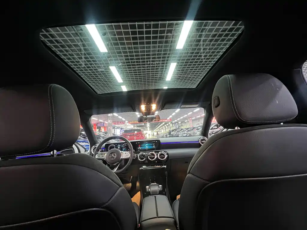 MERCEDES-BENZ A CLASS