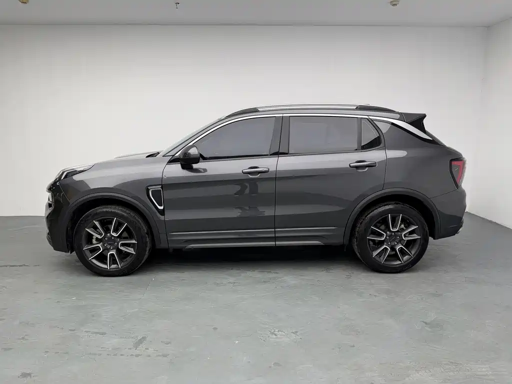 Lynk & Co 01 — миниатюра 20