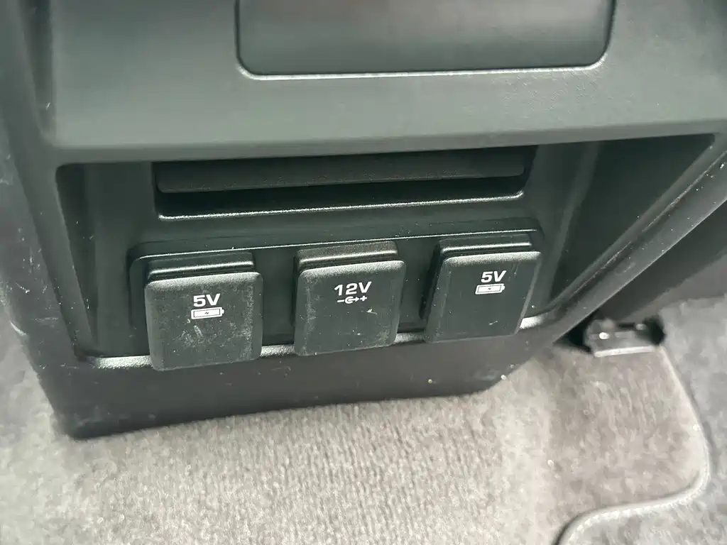 Land Rover Discovery Sport — миниатюра 8