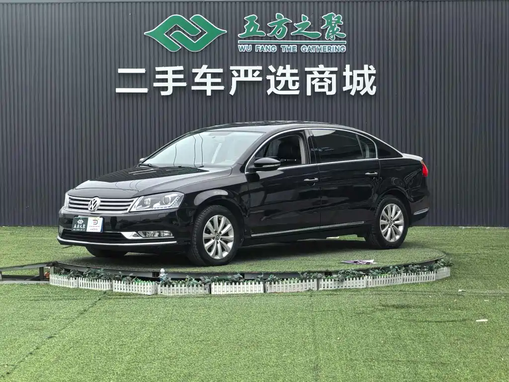 Volkswagen Magotan 2013