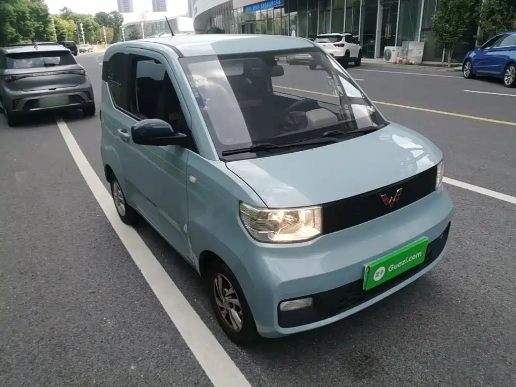 Wuling MINIEV — миниатюра 4