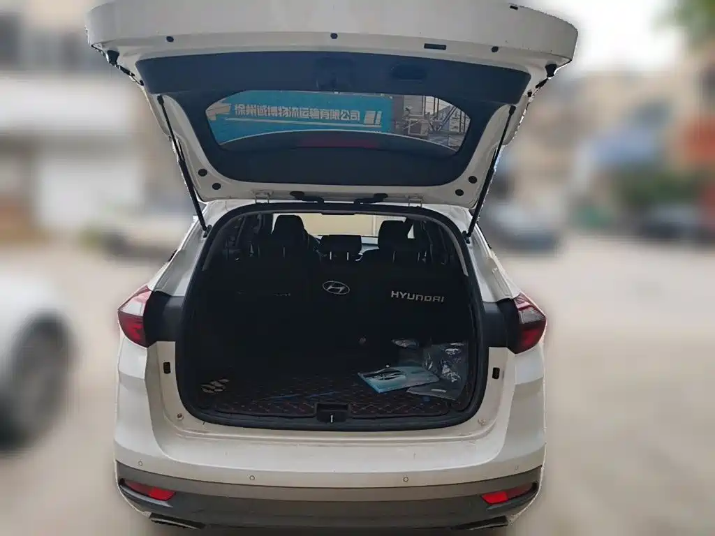Hyundai Tucson — миниатюра 20