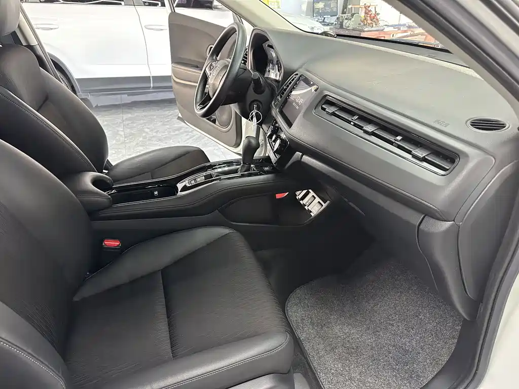 Honda Vezel — миниатюра 7