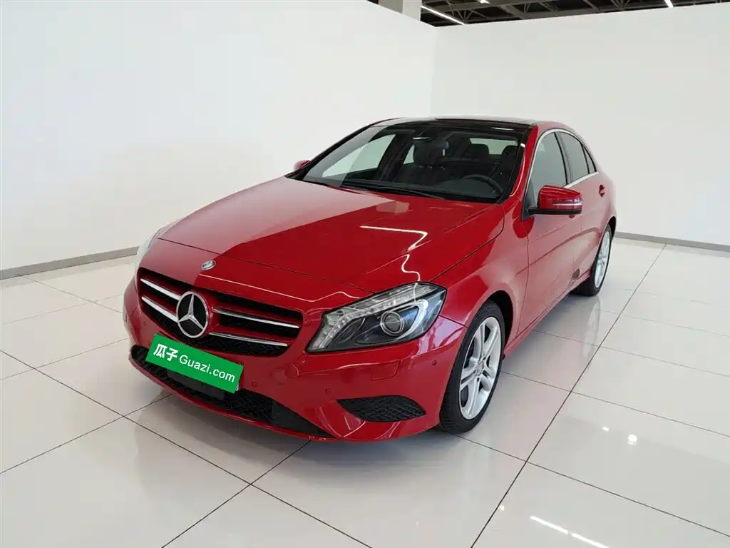 Mercedes-Benz A-Class (Import) 2015