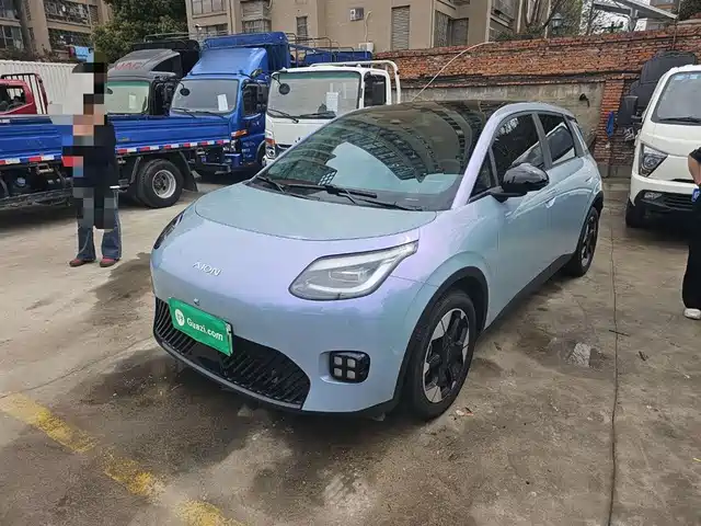 2025 GAC Aion UT