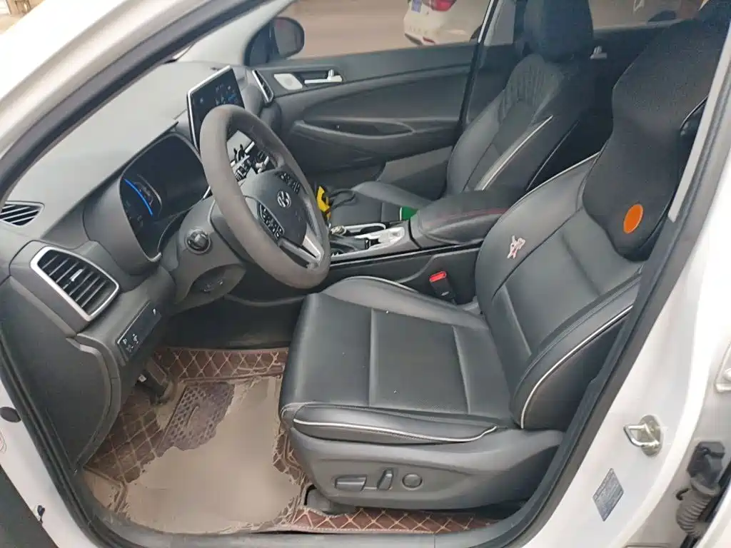 Hyundai Tucson — миниатюра 16