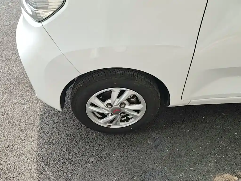 Wuling MINIEV — миниатюра 23