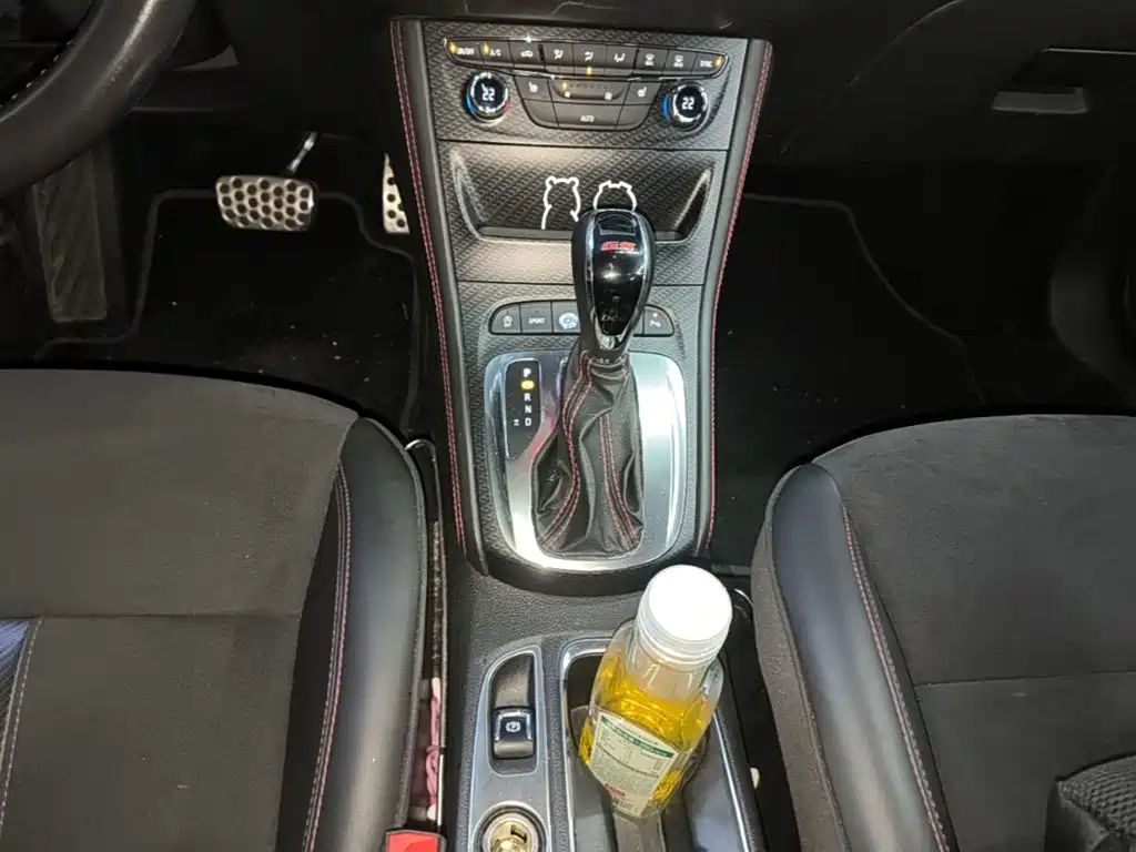 Buick Verano — миниатюра 14