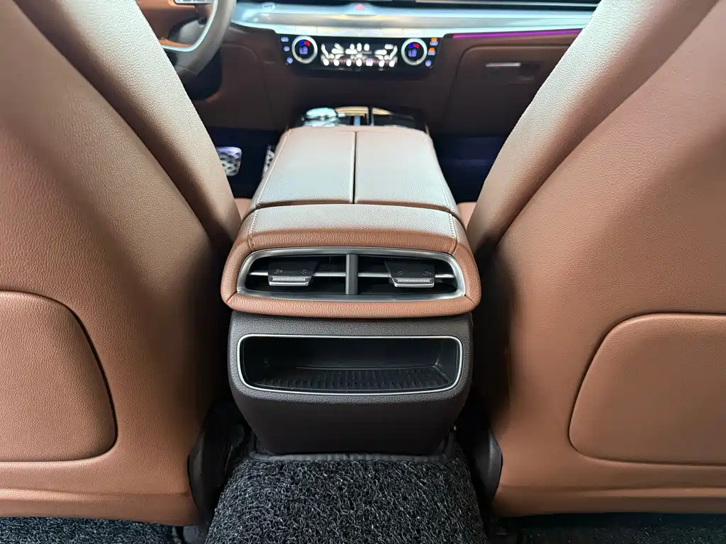 Genesis G80 — миниатюра 9