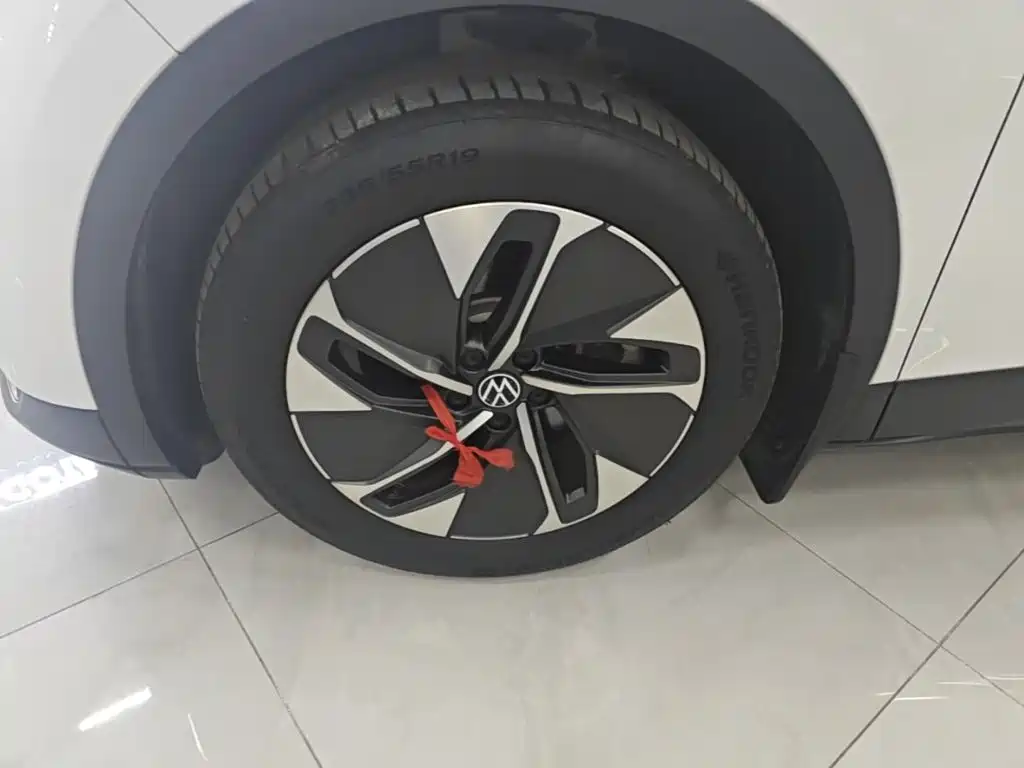 Volkswagen ID.4 Crozz — миниатюра 23