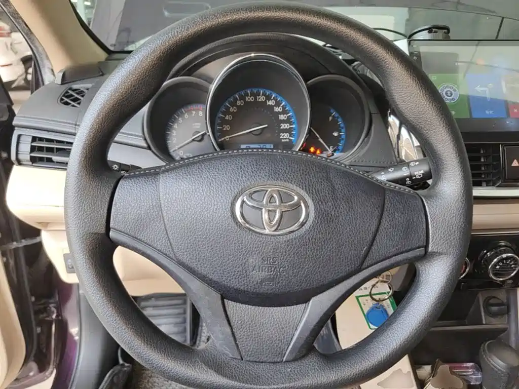Toyota Vios FS — миниатюра 11