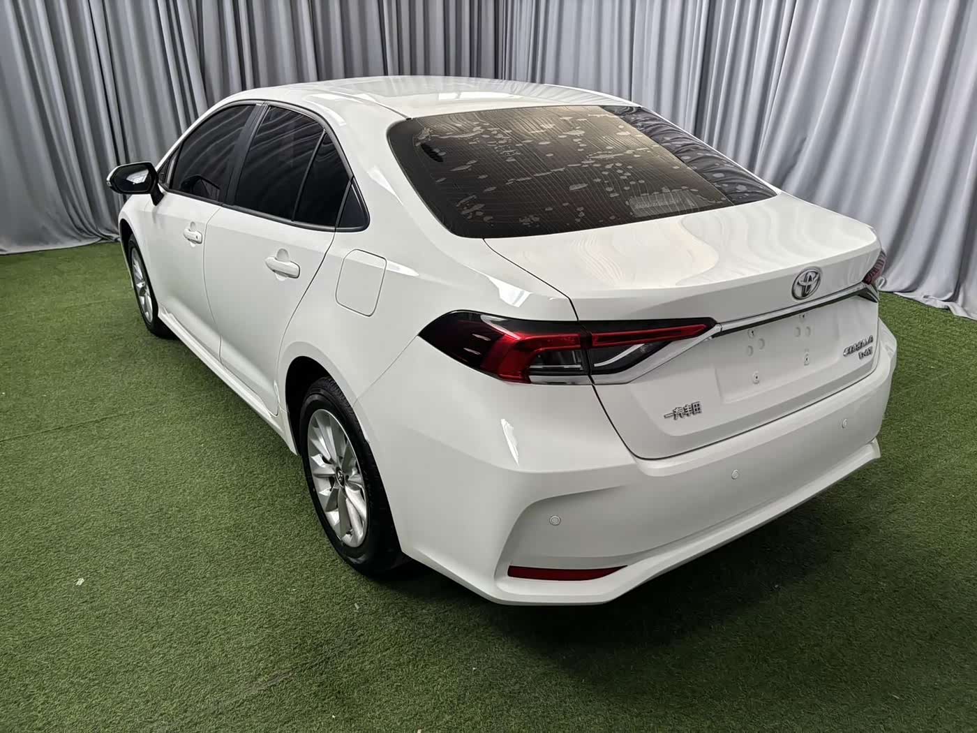 Toyota Corolla 1.2 л 2022 г. Белый, пробег 34000 км
