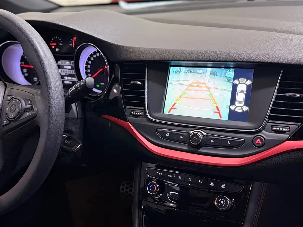 Buick Verano — миниатюра 9