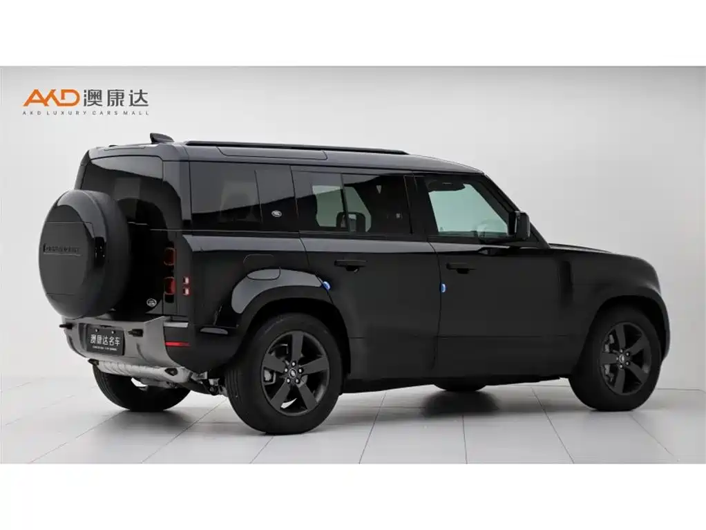 Land Rover Defender — миниатюра 3