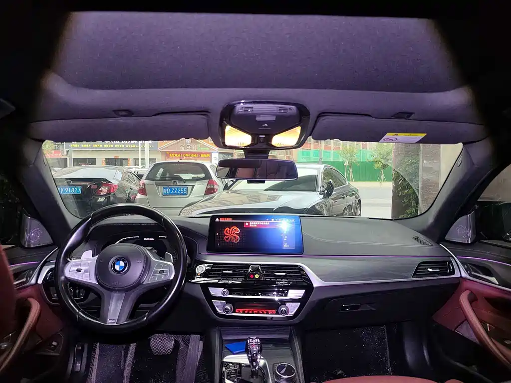 BMW 5 Series — миниатюра 5