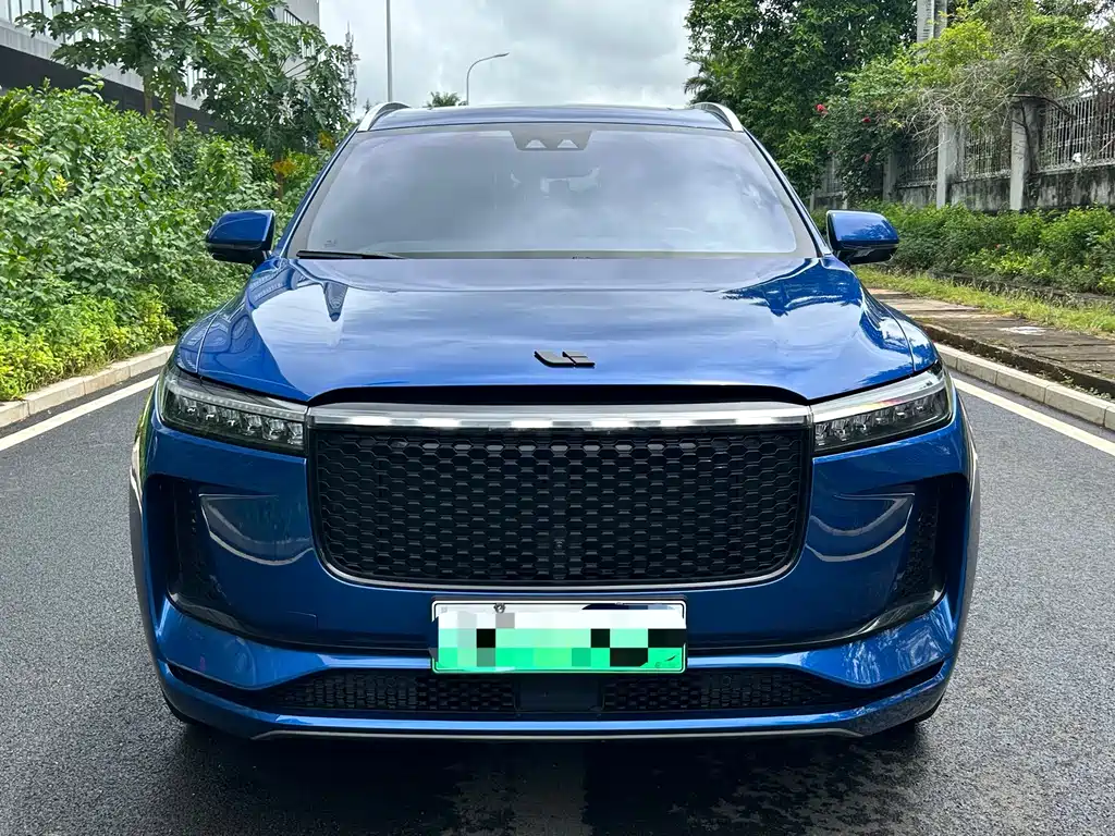 Li Auto Li ONE — миниатюра 2
