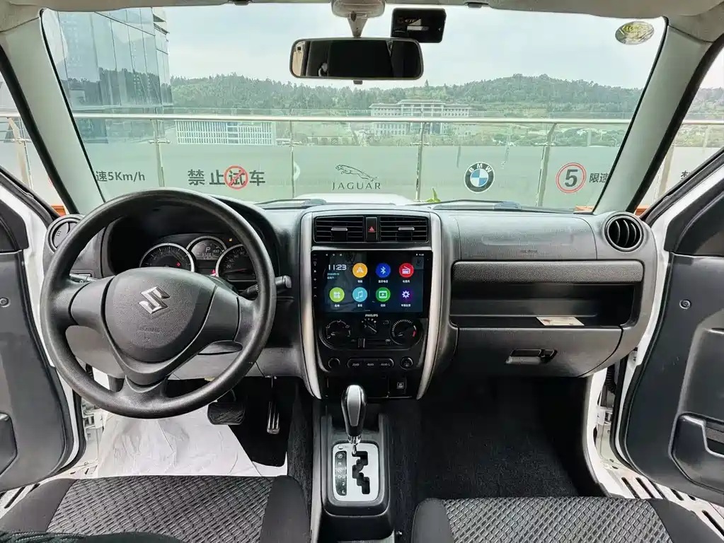 Suzuki Jimny — миниатюра 9