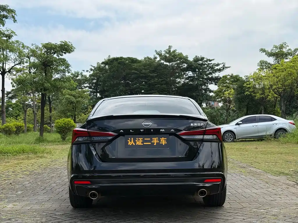 Nissan Teana — миниатюра 4