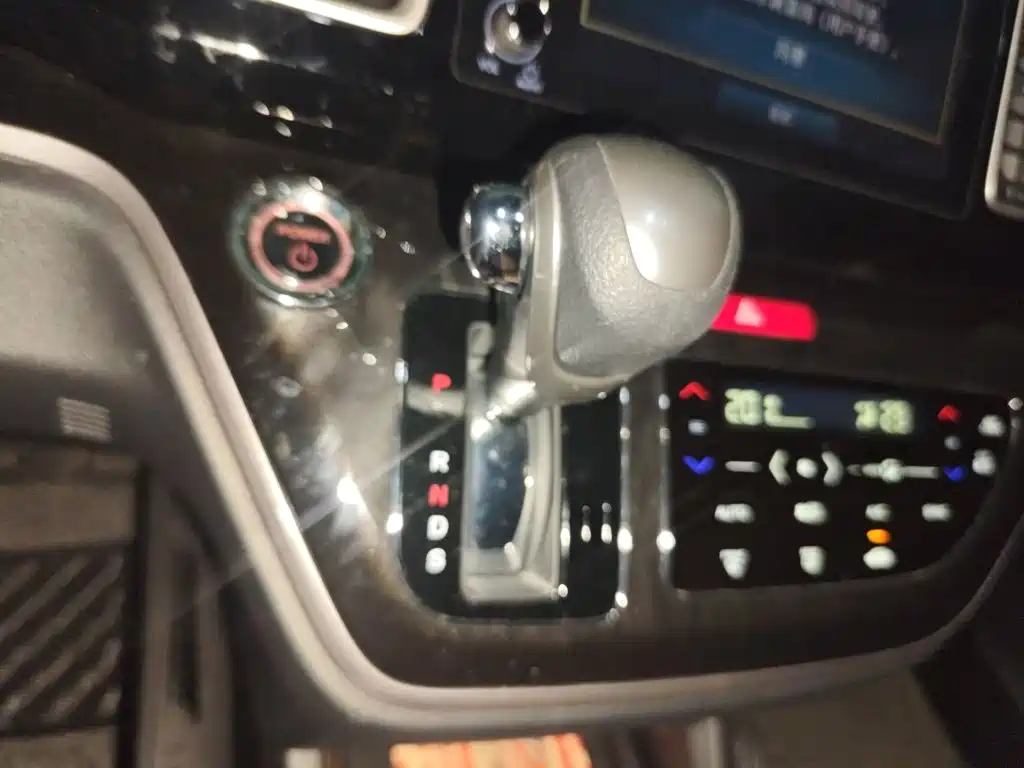 Honda Elysion — миниатюра 15
