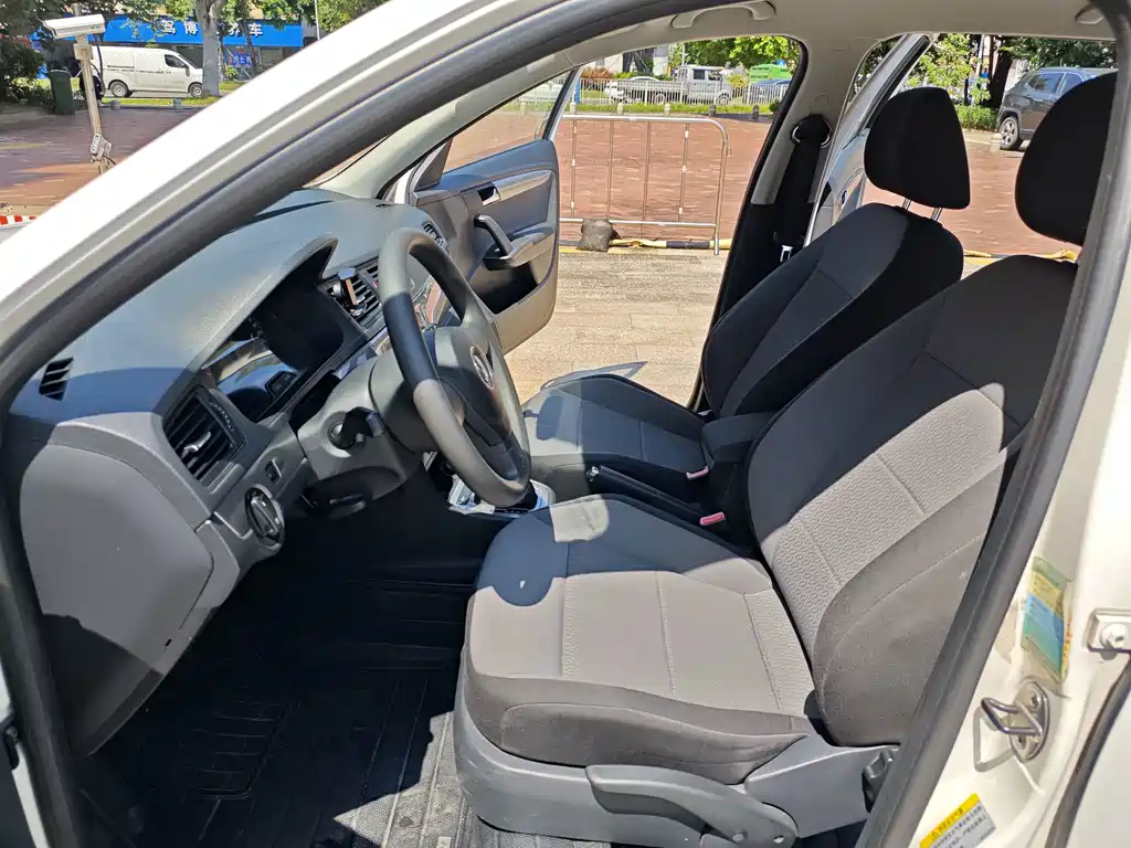 Volkswagen Gran Lavida — миниатюра 8