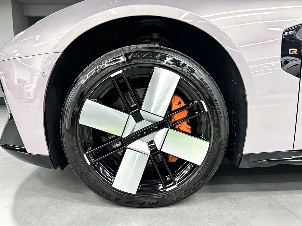 XPeng P7 — миниатюра 6