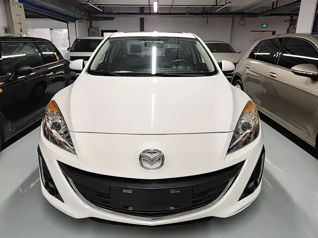 Mazda 3 Xingcheng — миниатюра 3