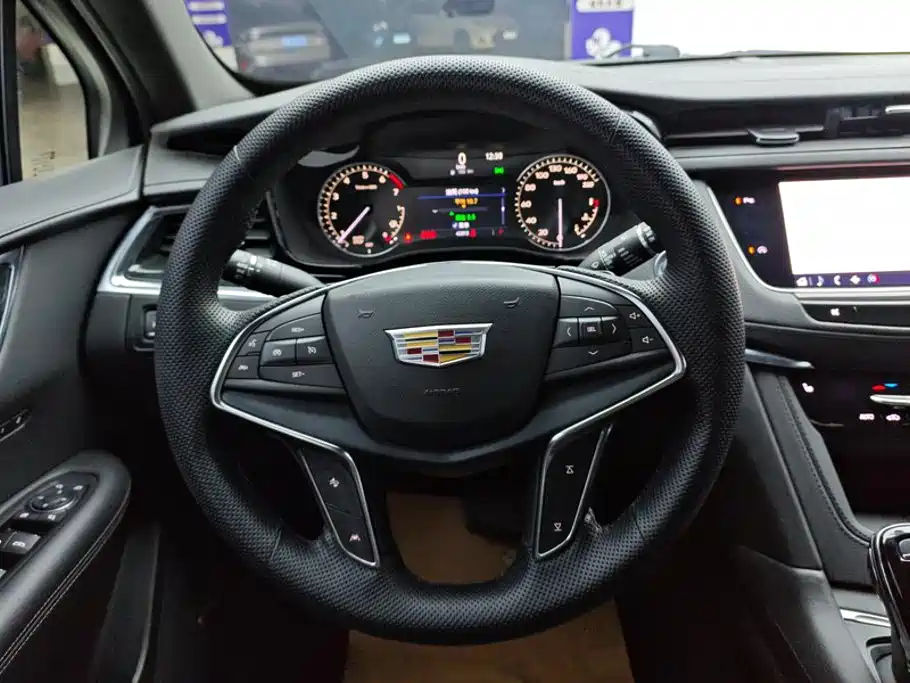 Cadillac XT5 — миниатюра 15