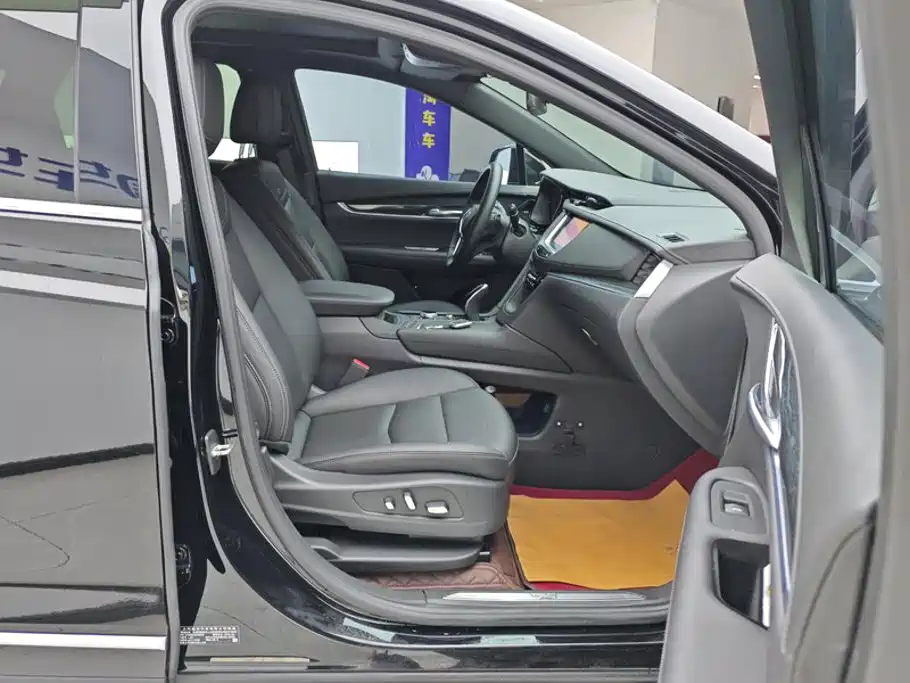 Cadillac XT5 — миниатюра 8