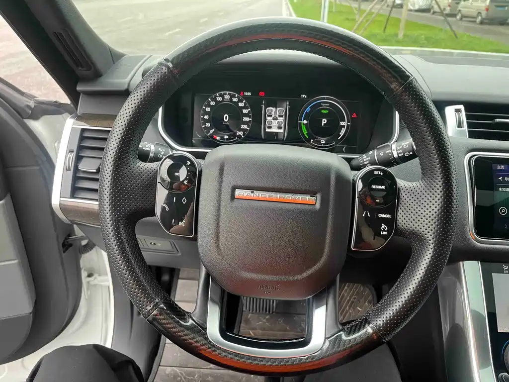 Land Rover Sport PHEV — миниатюра 5