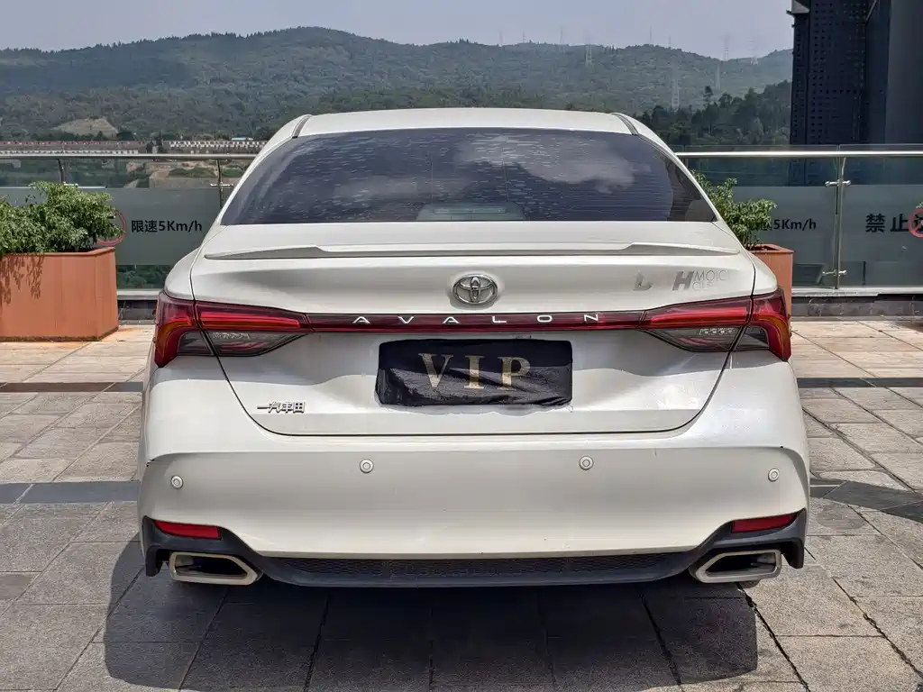 Toyota Avalon — миниатюра 24