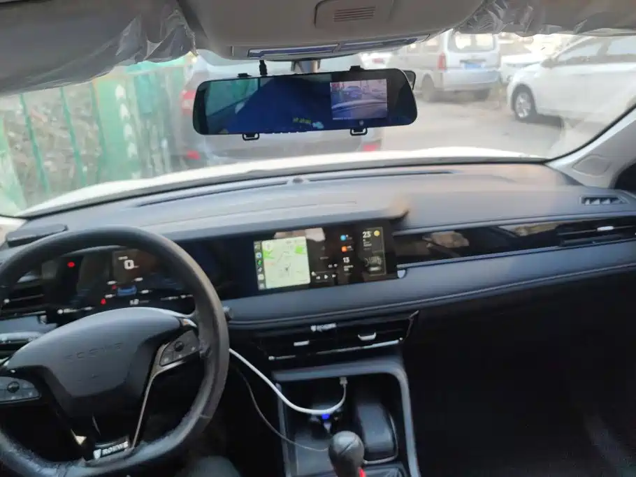 Roewe i5 — миниатюра 12