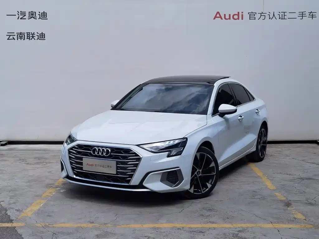 奥迪A3 2022款 A3L Limousine 35 TFSI 豪华致雅型 2023