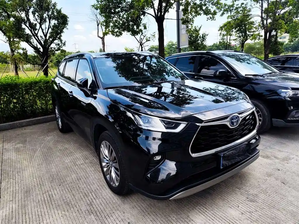 Toyota Highlander — миниатюра 4