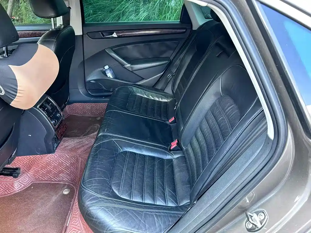 Volkswagen Passat — миниатюра 6