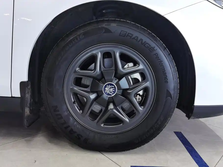 BYD Qin PLUS — миниатюра 6