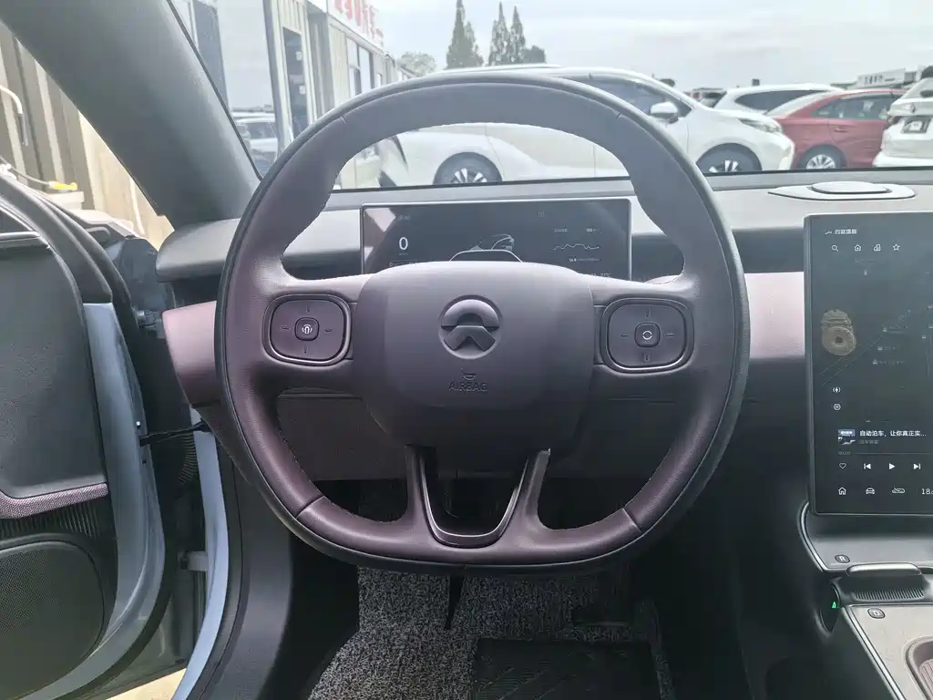 NIO ET5T — миниатюра 9