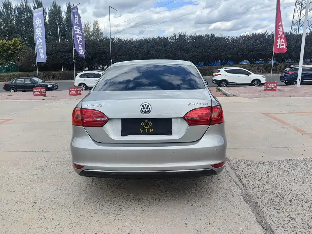 Volkswagen Sagitar — миниатюра 8