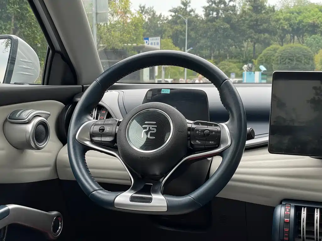 BYD Yuan Plus — миниатюра 17
