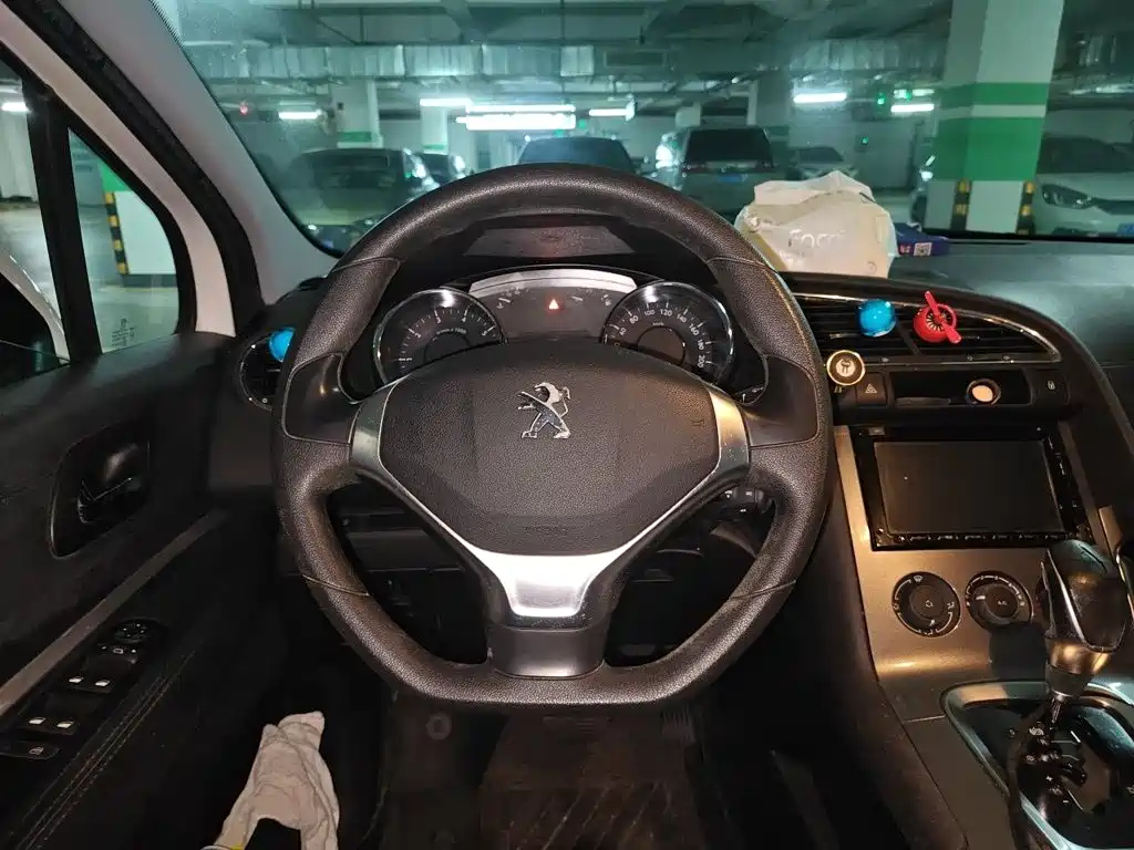 Peugeot 3008 — миниатюра 11