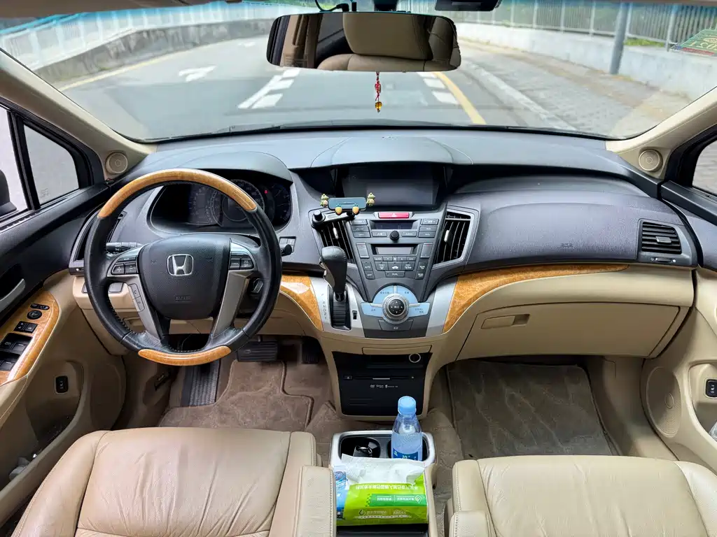 Honda Odyssey — миниатюра 14