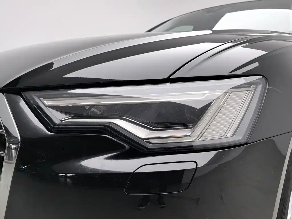 Audi A6L — миниатюра 7
