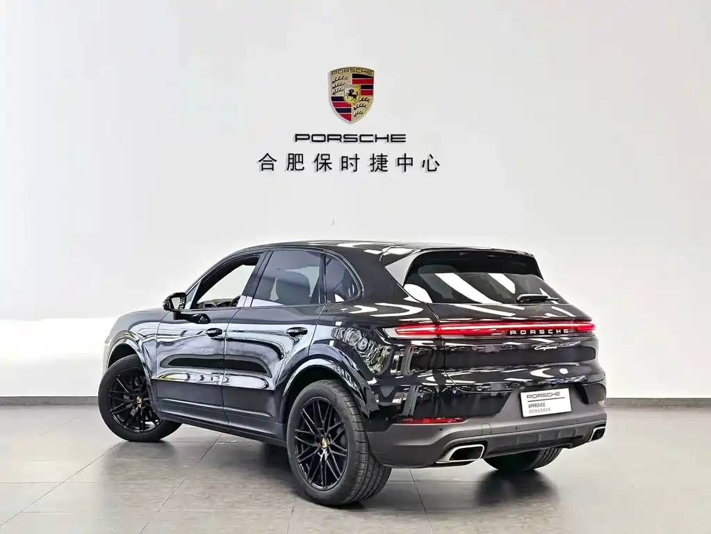 Porsche Cayenne — миниатюра 4