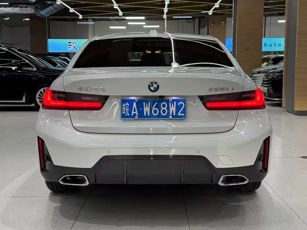 BMW 3 Series 3 2023 325i M Sport