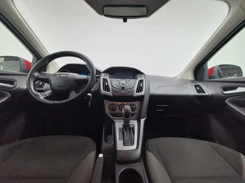 Ford Focus — миниатюра 5