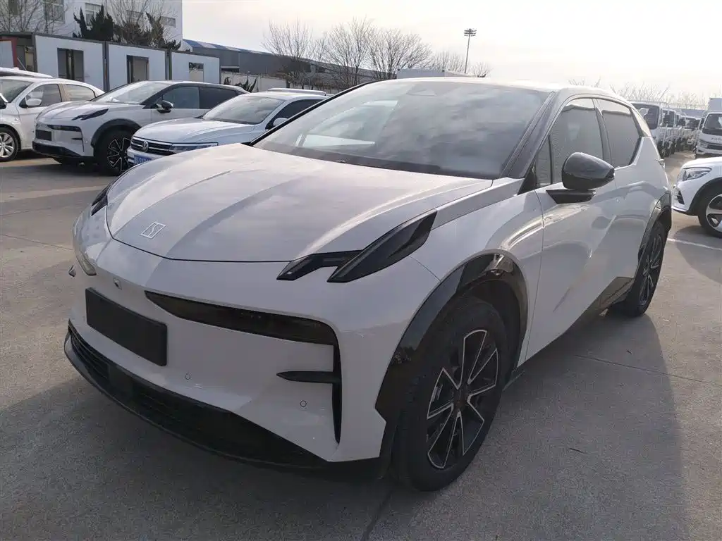 Zeekr X 2024