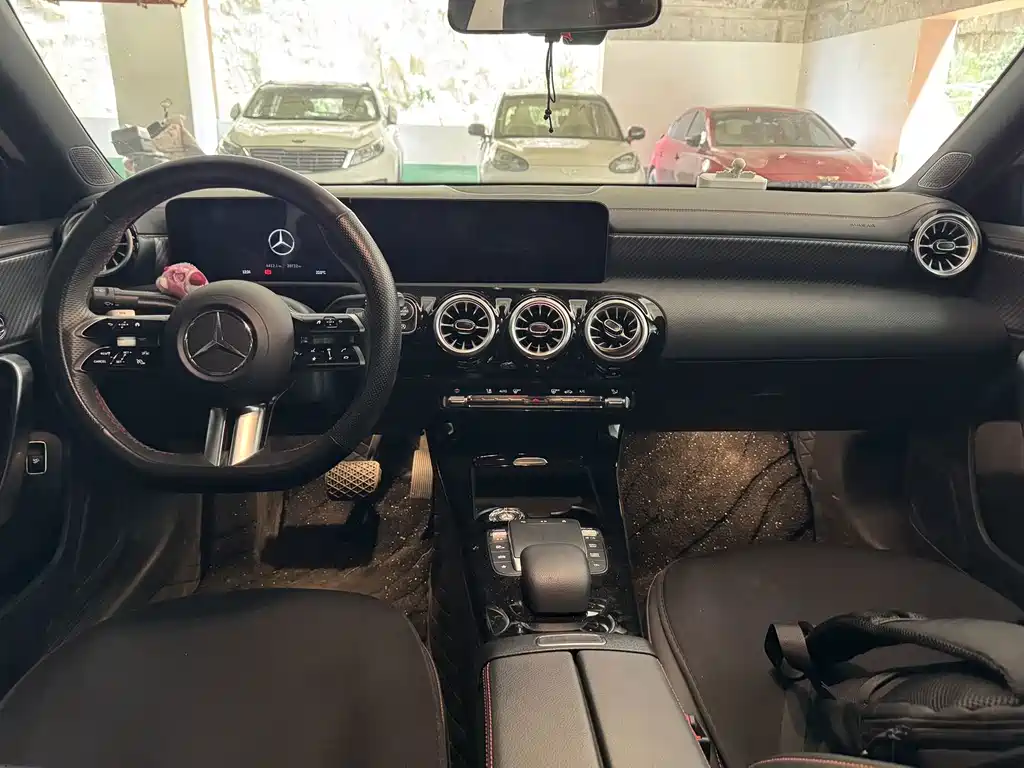 Mercedes-Benz A-Class — миниатюра 7
