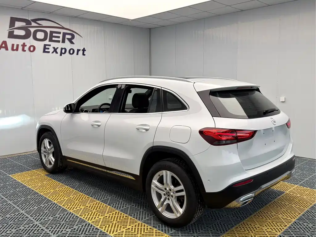 Mercedes-Benz GLA — миниатюра 4