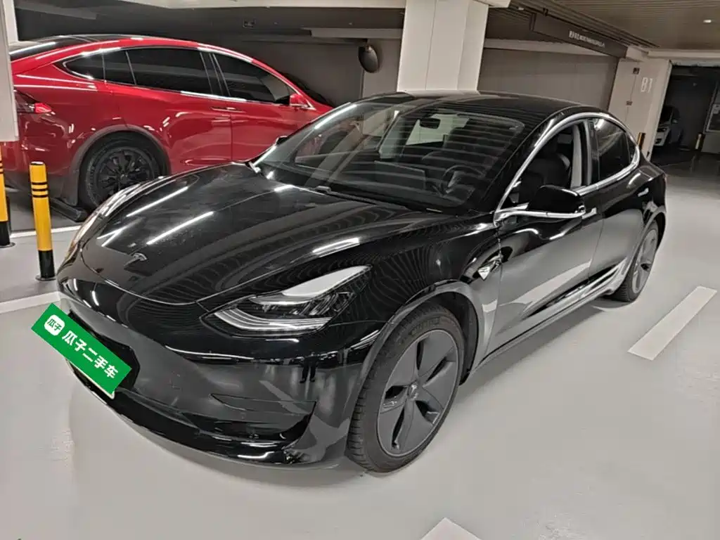 Tesla Model 3 — миниатюра 2